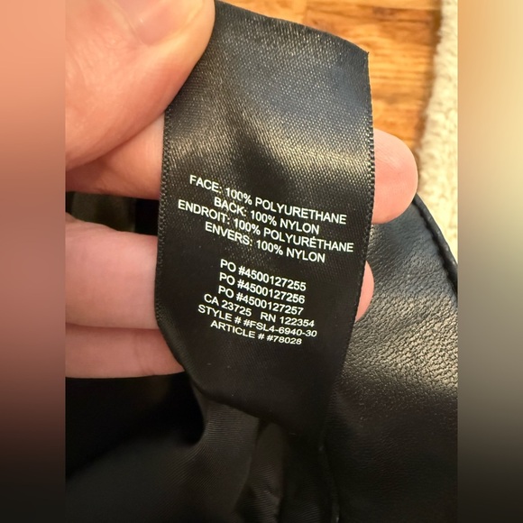 Aritzia Wilfred Melina Black Faux leather Pants Size 4 - Picture 5 of 11